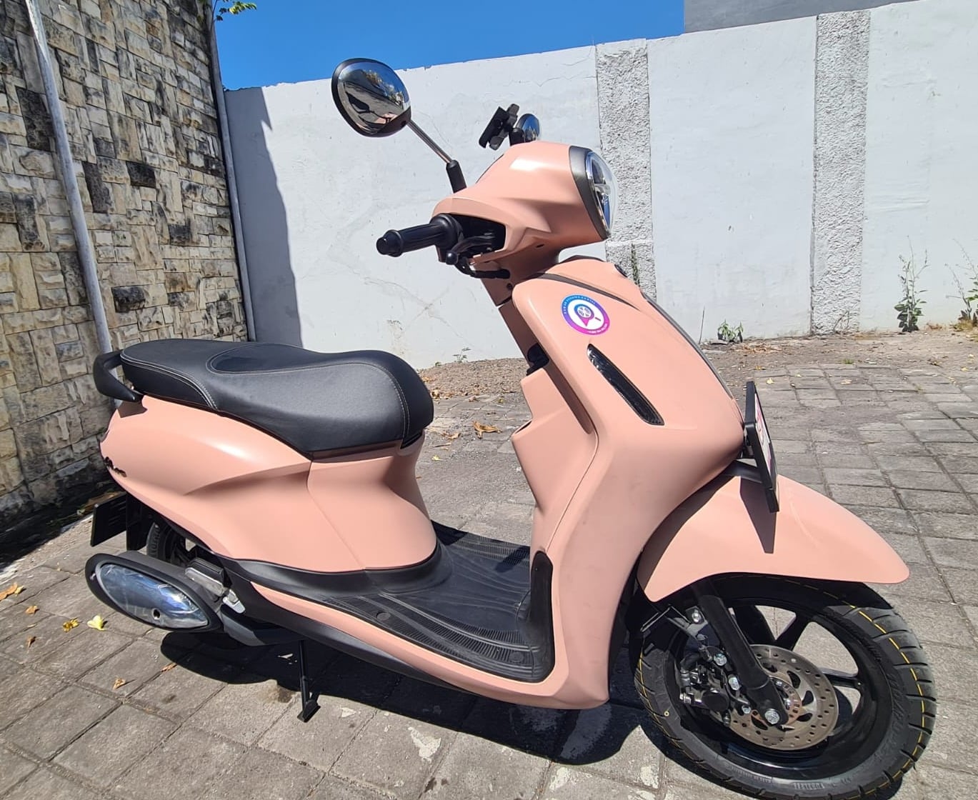 Yamaha Filano keyless — Soft Pink — 1