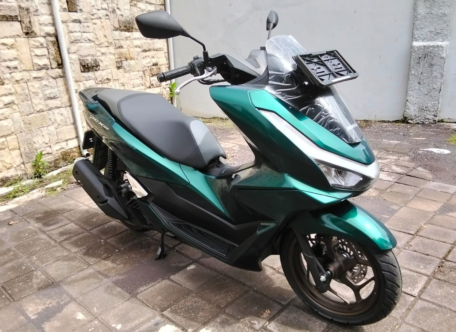 Honda PCX160 ABS SYSTEM KEYLESS — Green — 1