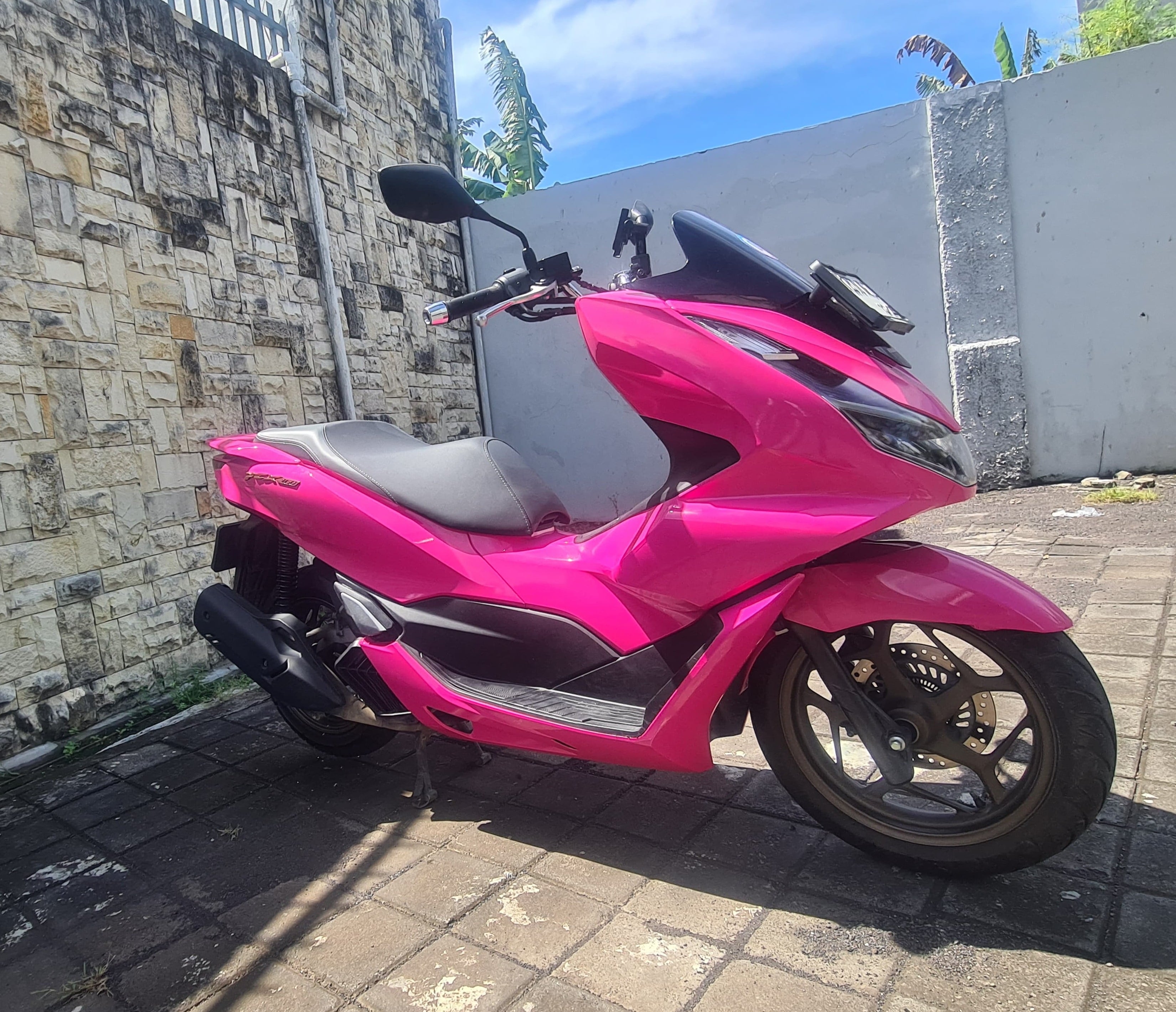 Honda PCX 160 — أبيض — 1